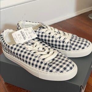 NWT Crew Navy & White Gingham Low-Top Sneakers size 6